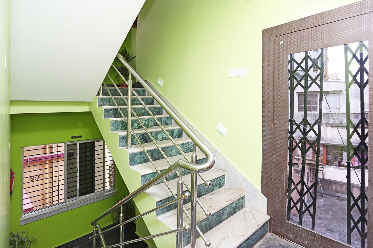 Oyo 9975 Hotel Asmeet Calcutta Buitenkant foto