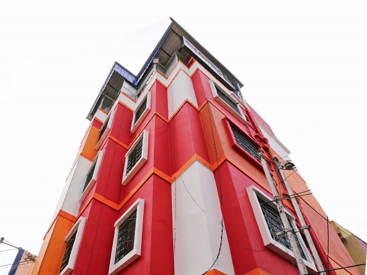 Oyo 9975 Hotel Asmeet Calcutta Buitenkant foto