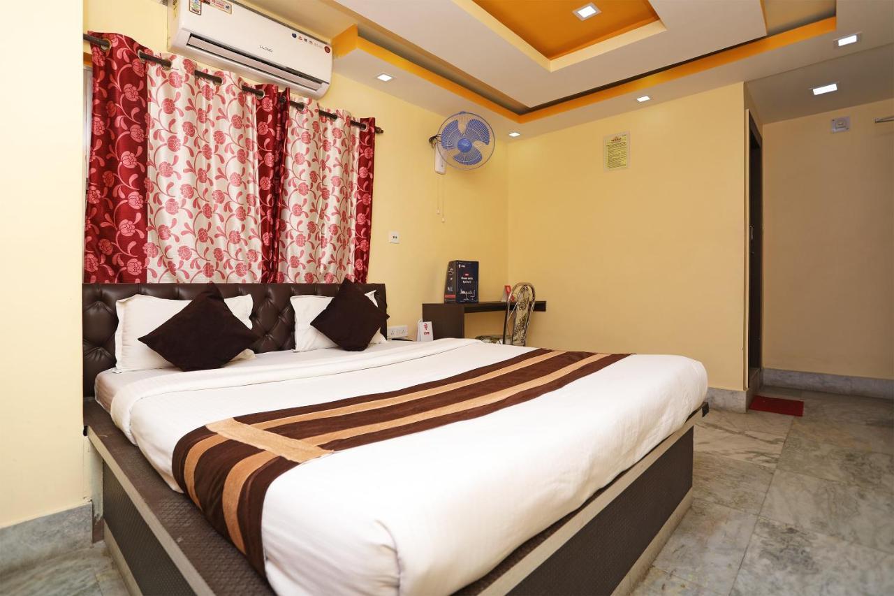 Oyo 9975 Hotel Asmeet Calcutta Buitenkant foto