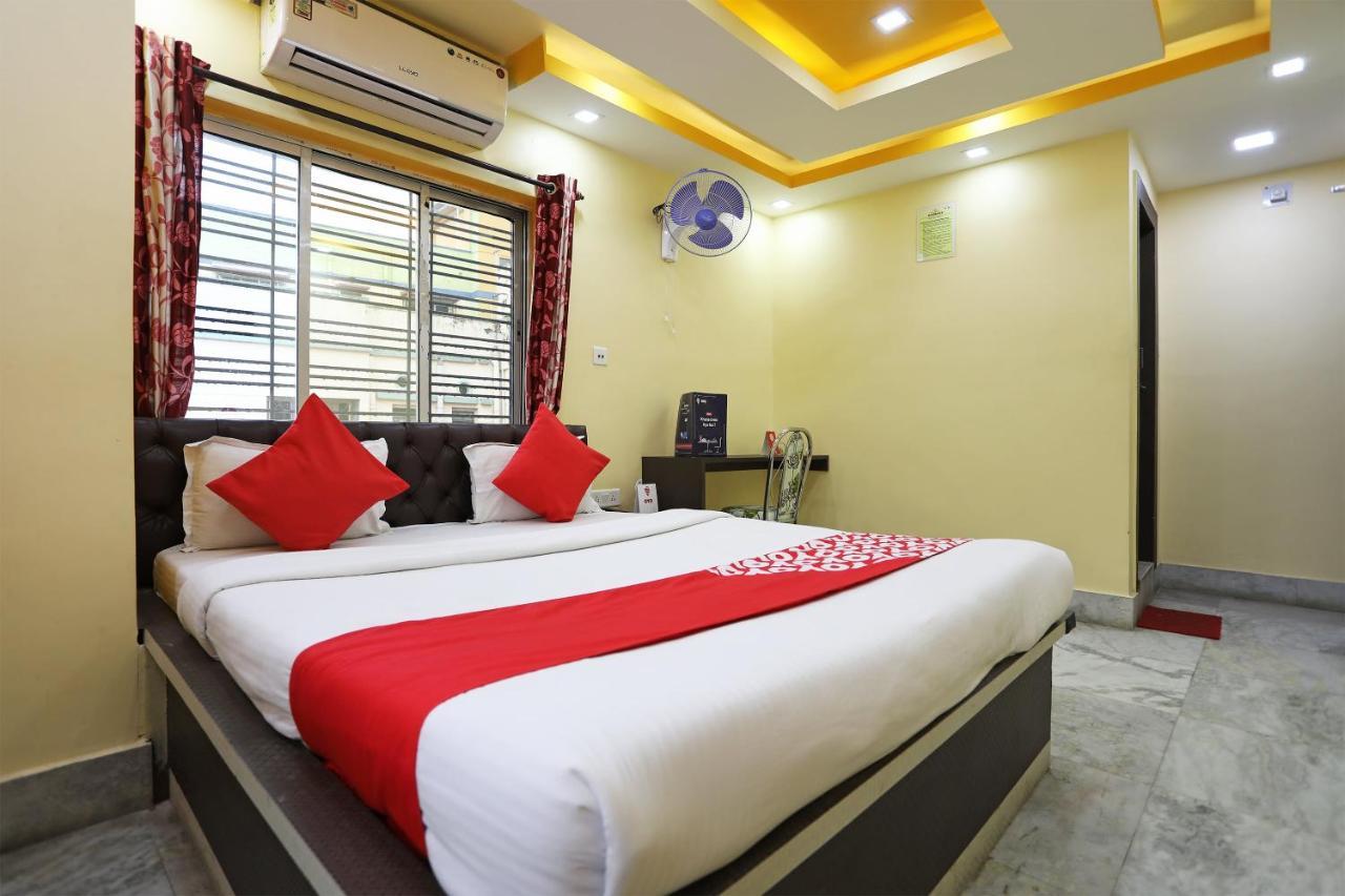 Oyo 9975 Hotel Asmeet Calcutta Buitenkant foto